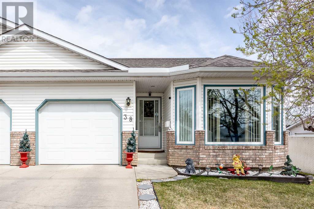 38 Rivercrest Villas Se, Calgary