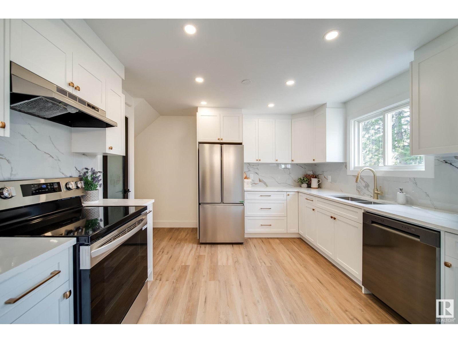 137 Grandin Vg, St. Albert
