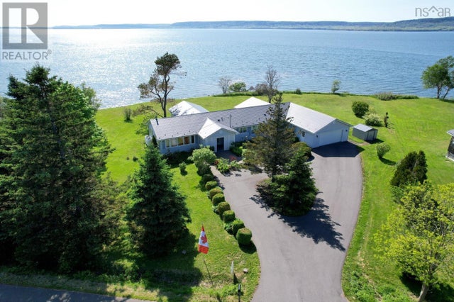 27 Twin Cove Road, Clementsport