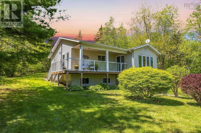 210 Mack Lake Road, East Dalhousie