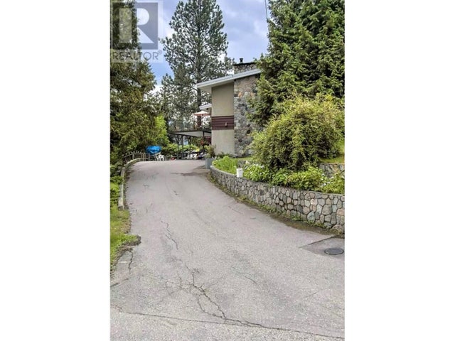 604 11th Street, Castlegar