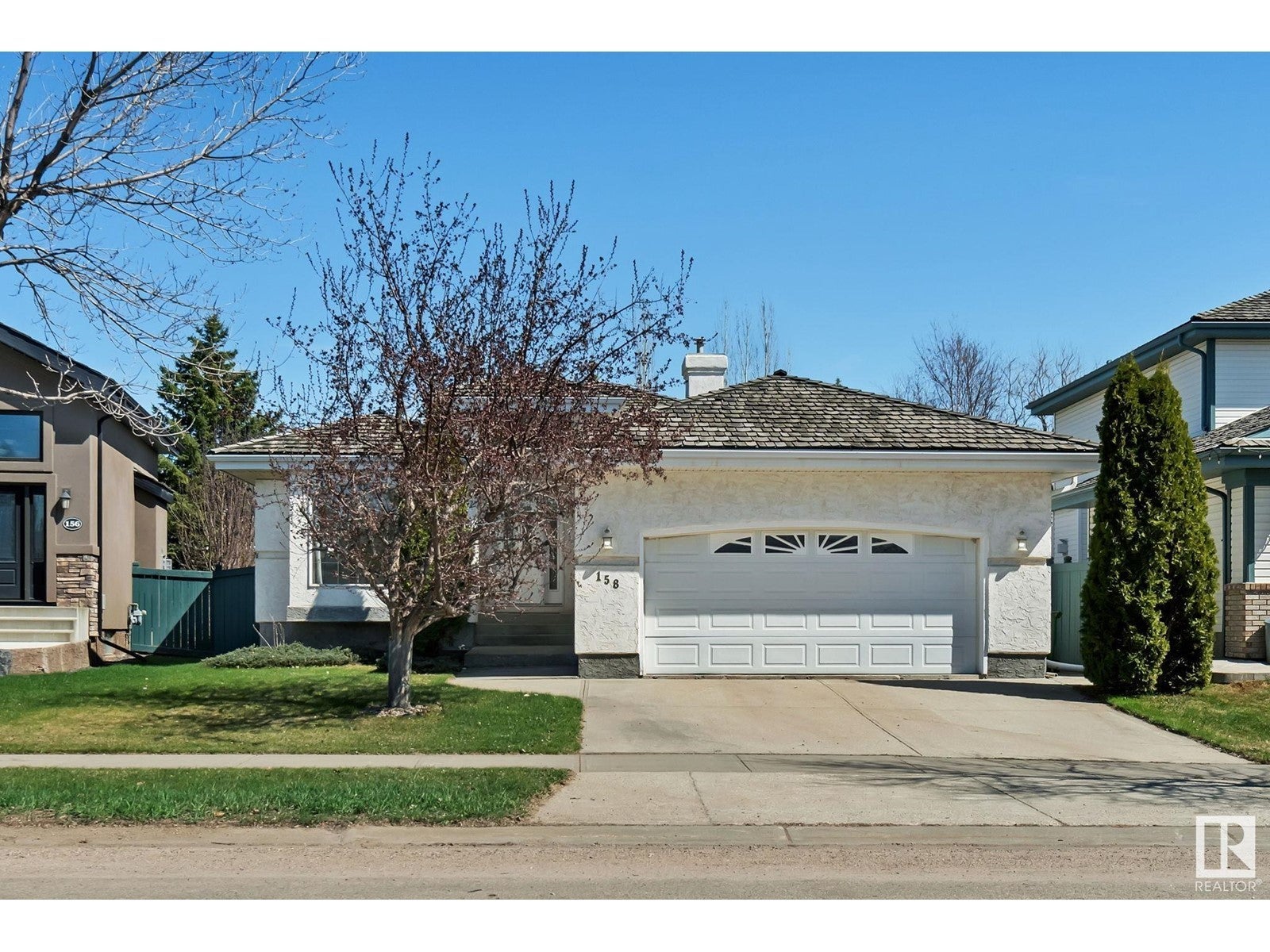 158 Blackburn Dr W Sw, Edmonton