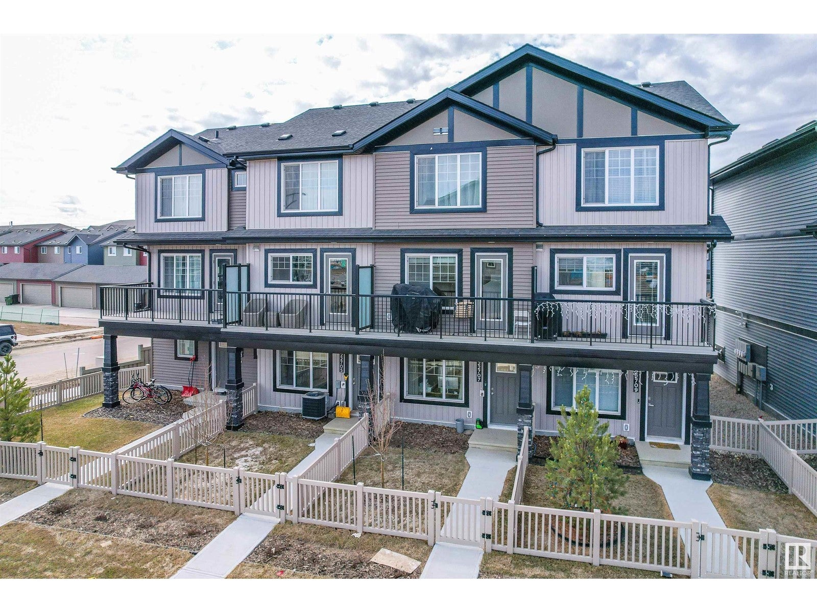22707 84 Av Nw, Edmonton
