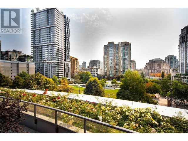 2302 1199 Seymour Street, Vancouver