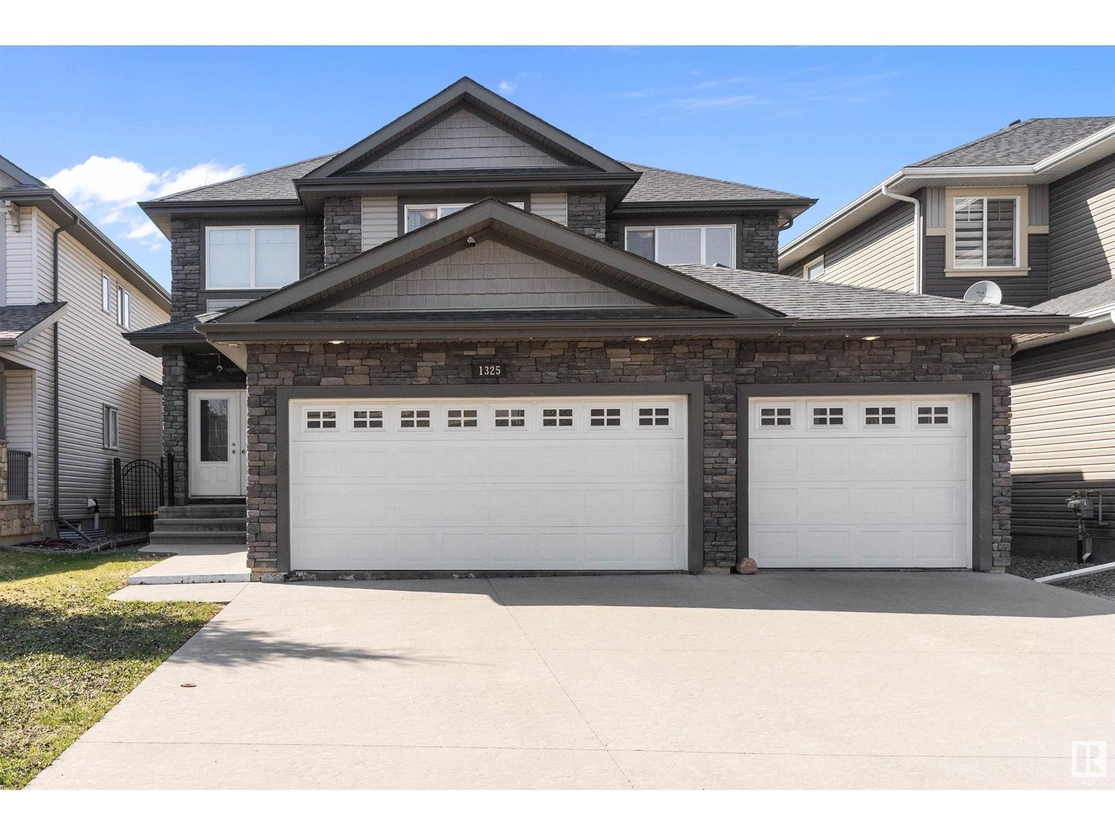 1325 Adamson Dr Sw Sw, Edmonton