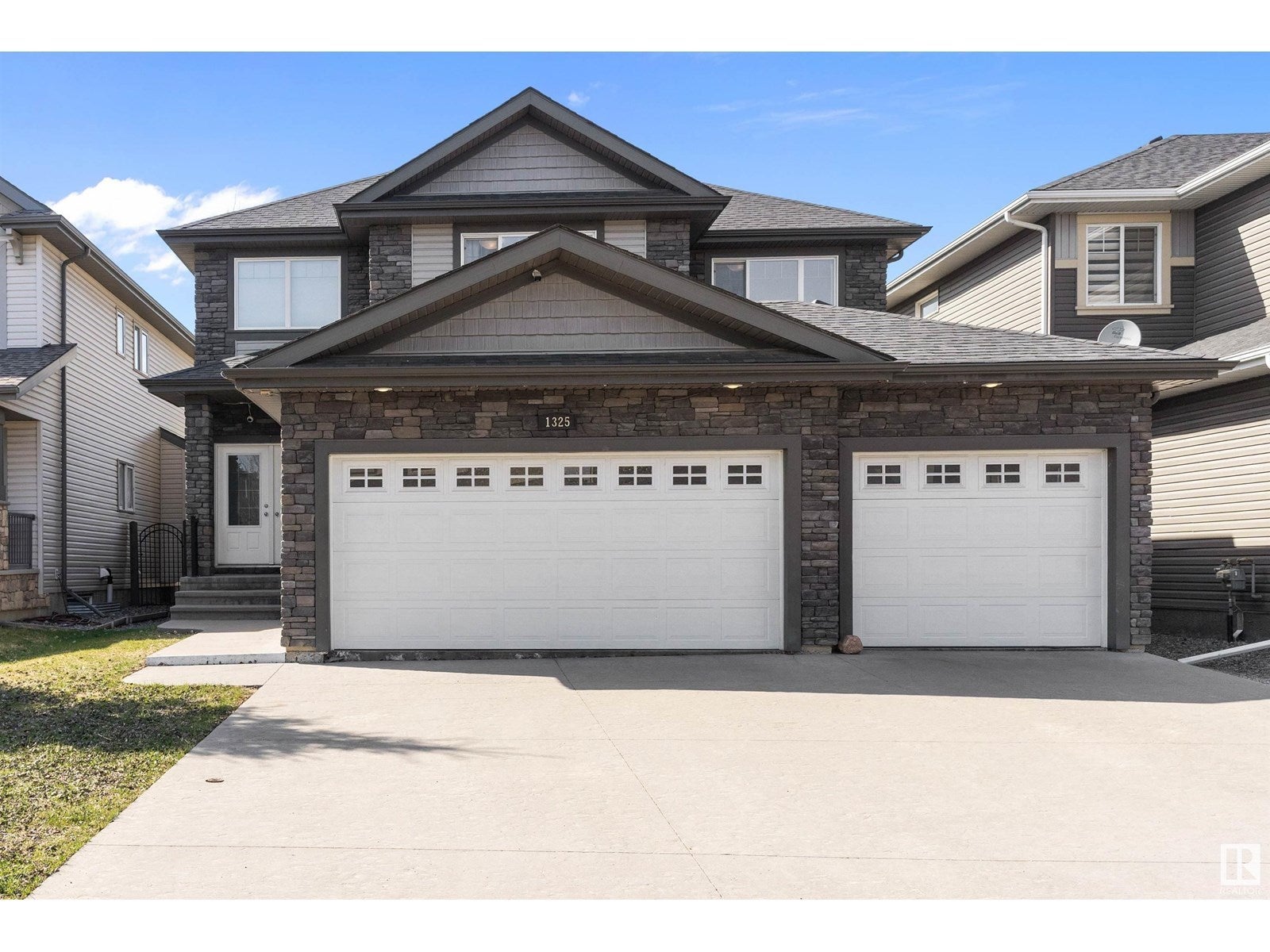 1325 Adamson Dr Sw Sw, Edmonton