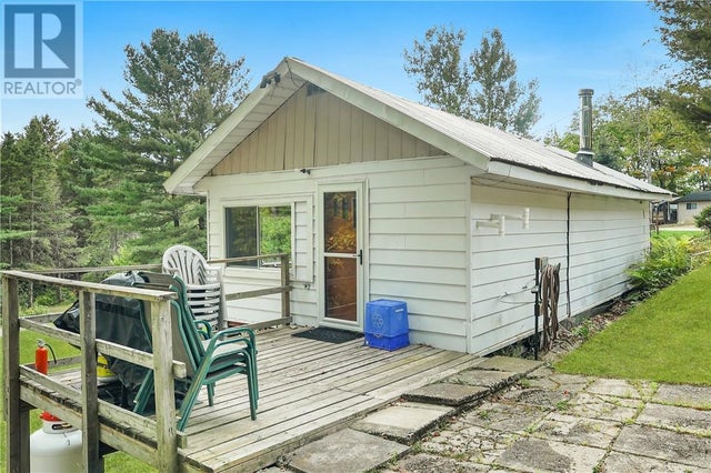 1183 Antonen Road Unit# G, Webbwood