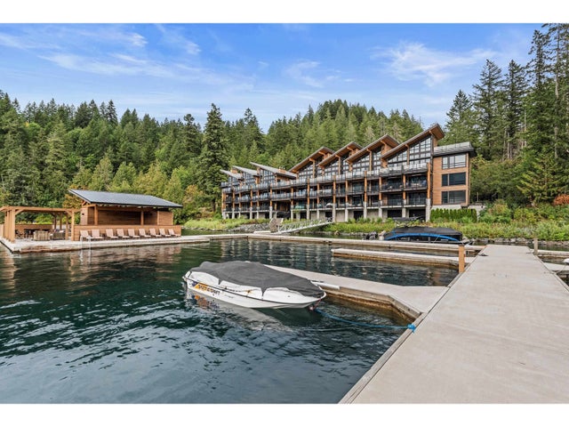 205 3175 Columbia Valley Road|cultus Lake North, Cultus Lake