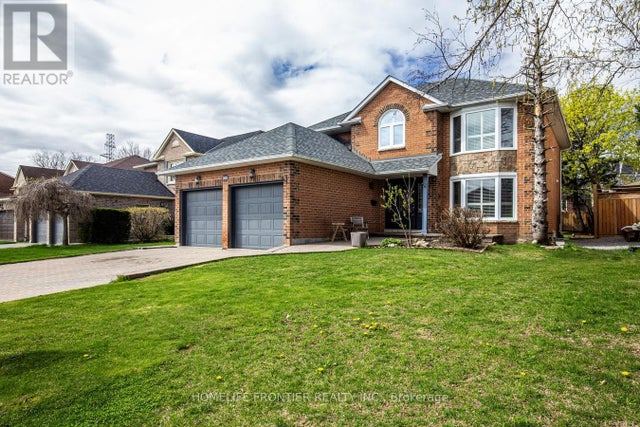 292 Crossland Gate, Newmarket (glenway Estates)