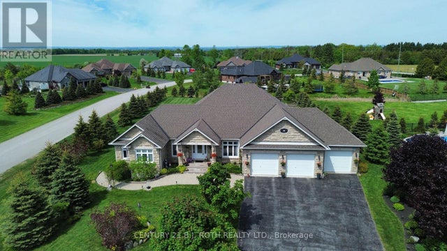 10 Brolley Crescent, Essa