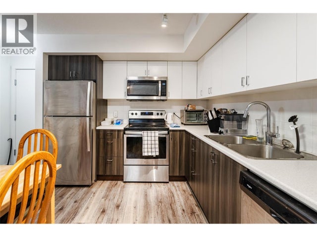 655 Academy Way Unit# 110, Kelowna