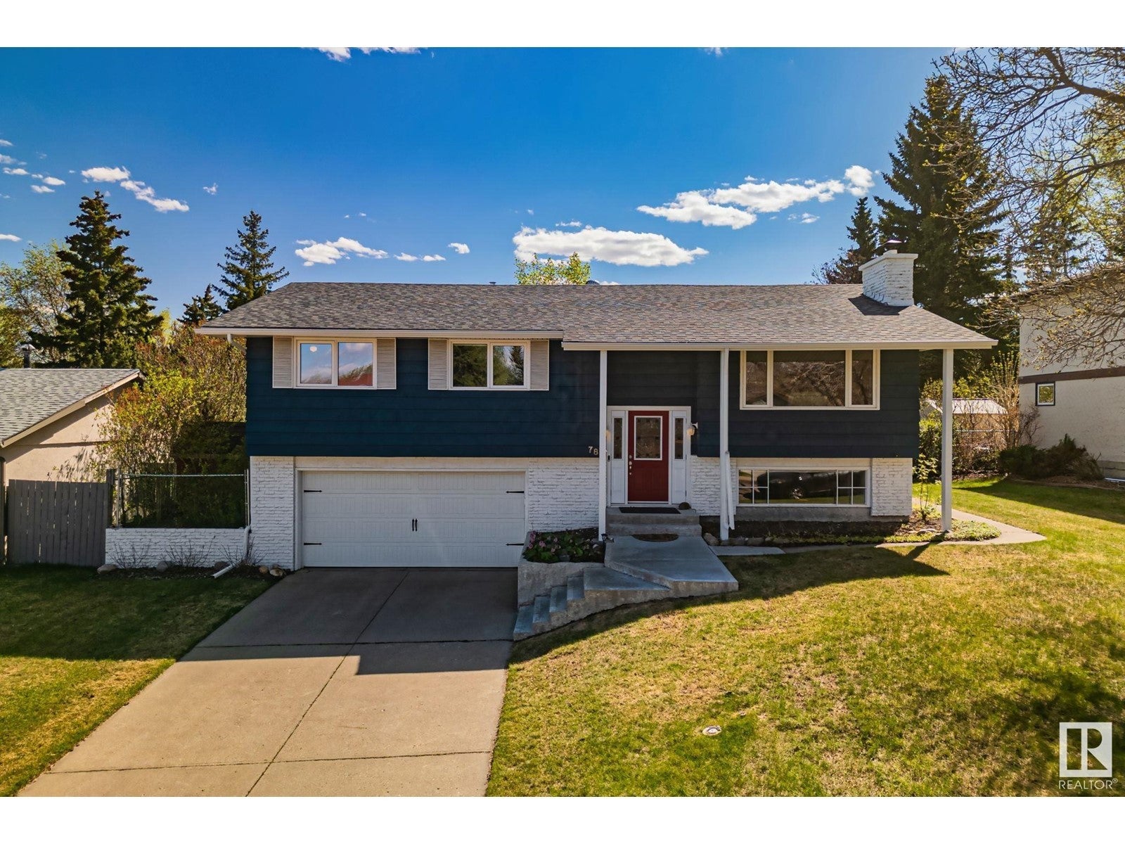 78 Manor Dr, Sherwood Park