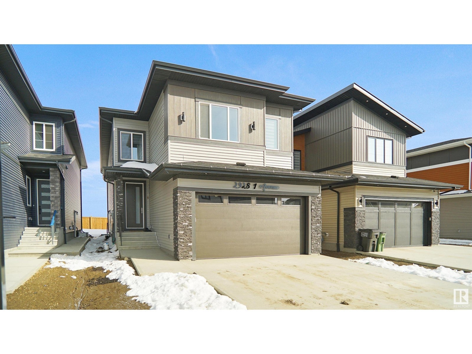 2928 1 Av Sw, Edmonton