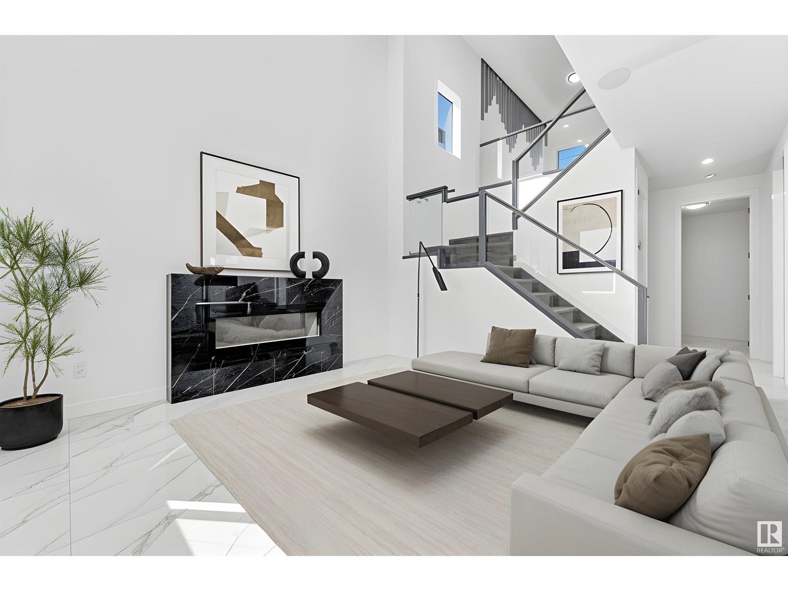 15407 20 St Nw Nw, Edmonton