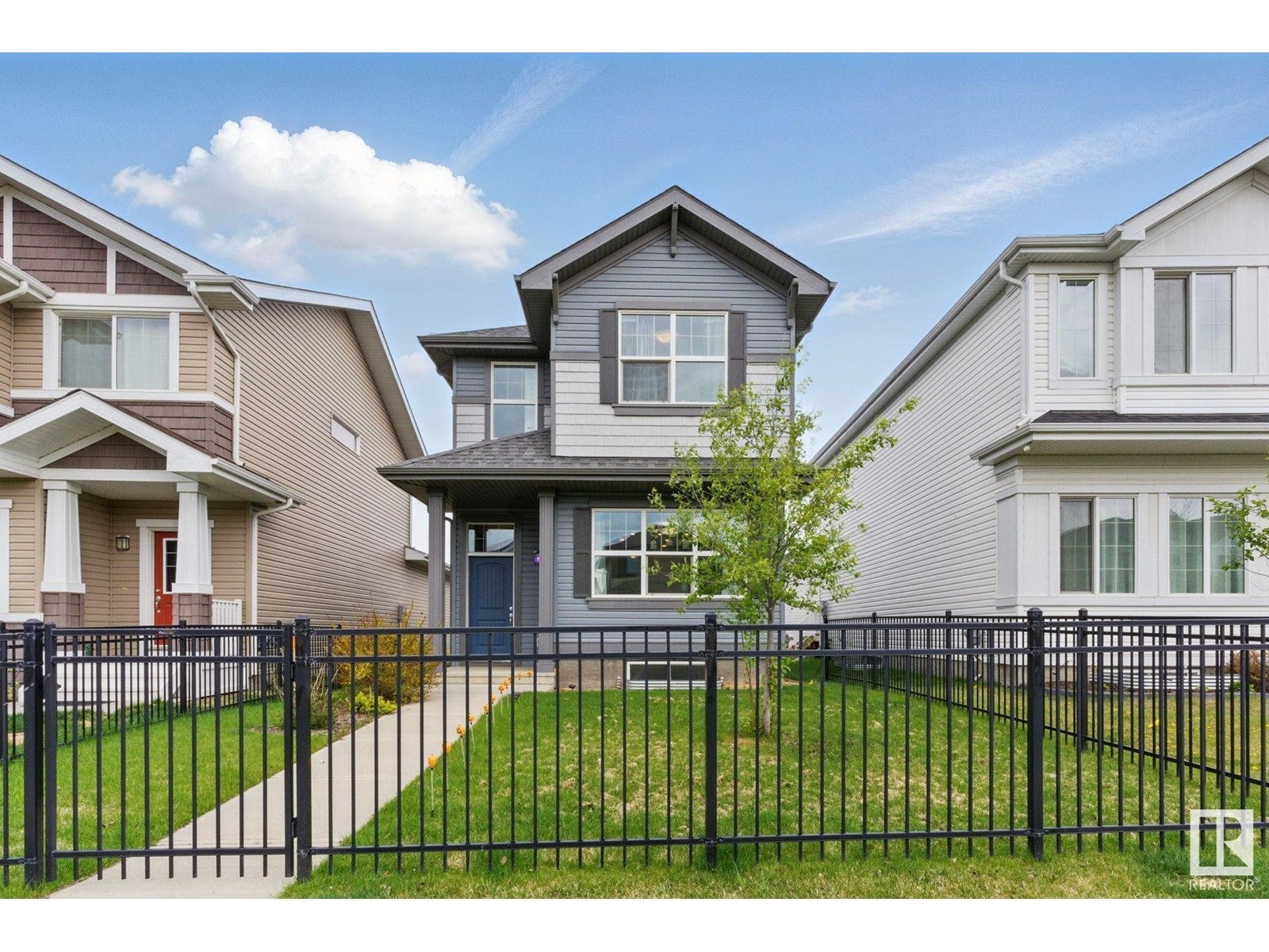 3069 Coughlan Ln Sw, Edmonton