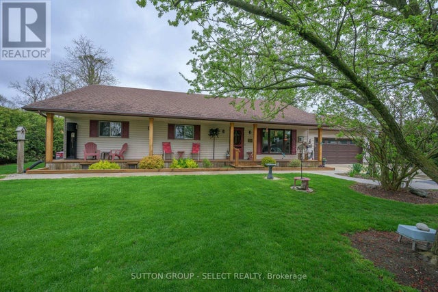 8444 Lazy Lane, Lambton Shores (thedford)