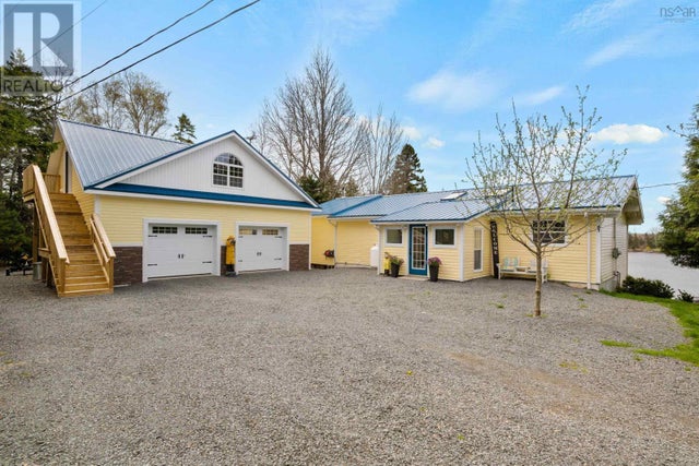 42 Goldfinch Lane, Heckmans Island