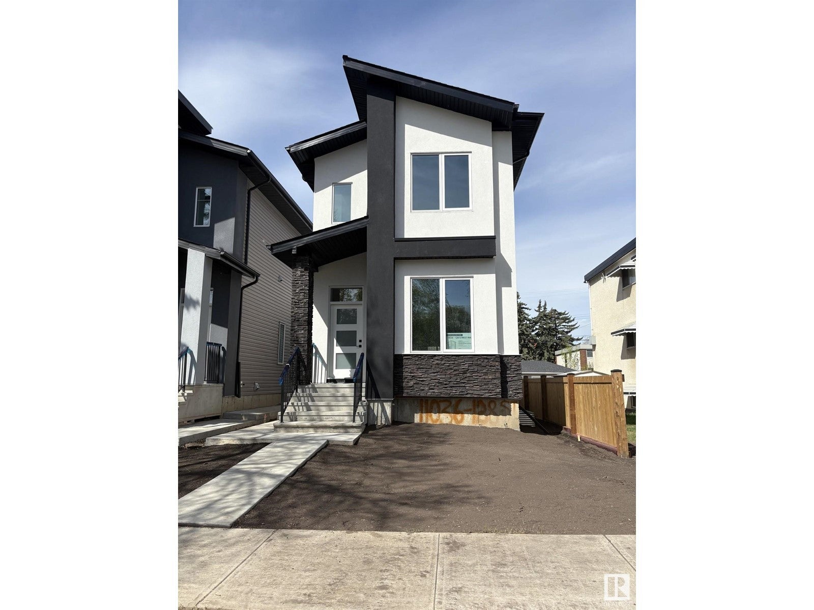 11036 128 St Nw Nw, Edmonton