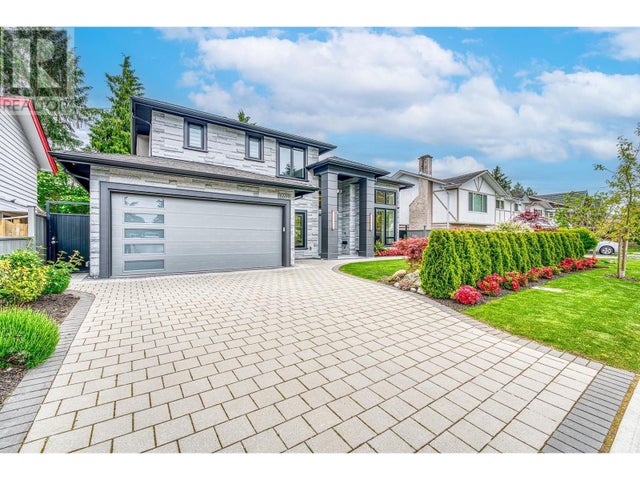 6699 Azure Road, Richmond