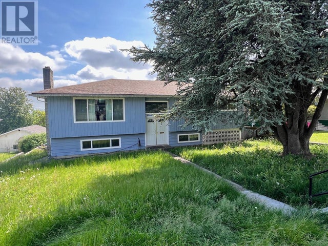 1008 Thomas Avenue, Coquitlam