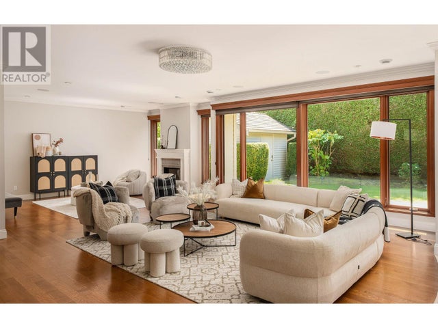 6331 Pearkes Drive, Richmond