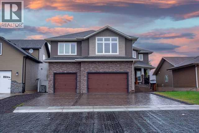 2902 10 Avenue, Wainwright