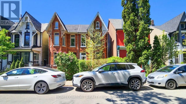 230 Robert Street, Toronto (university)