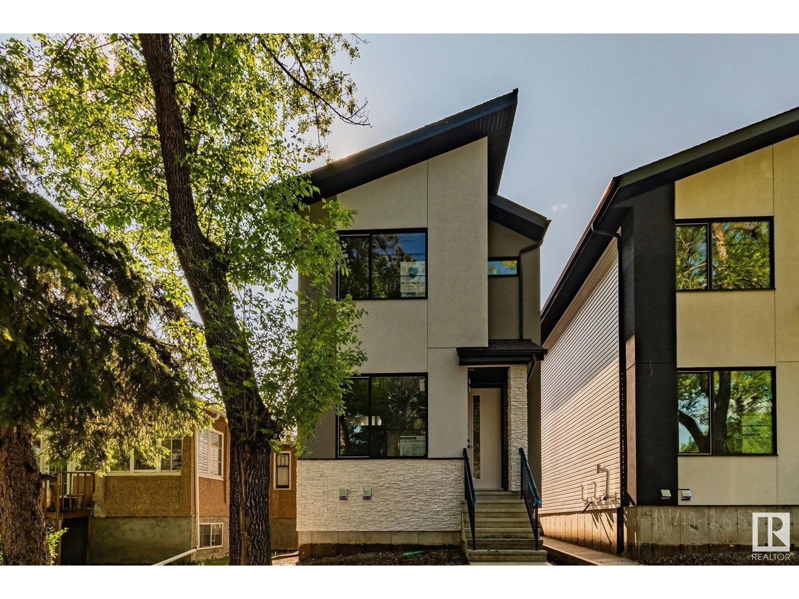 11138 126 St E Nw, Edmonton