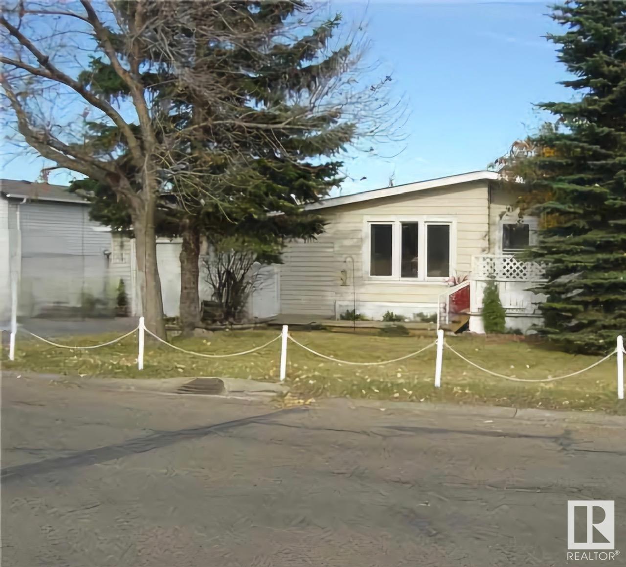 2 Oak Ridge Drive Nw Nw, Edmonton