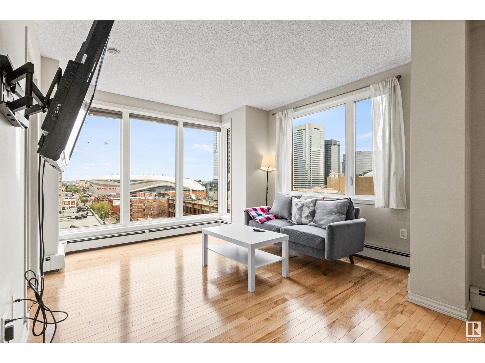 #1107 10180 104 St Nw, Edmonton