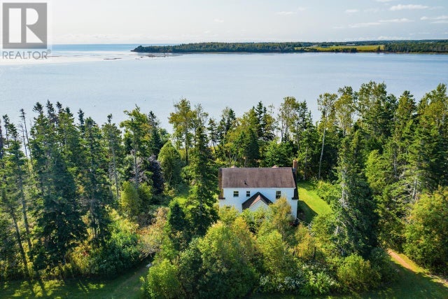 1383 Route 2, Rollo Bay West