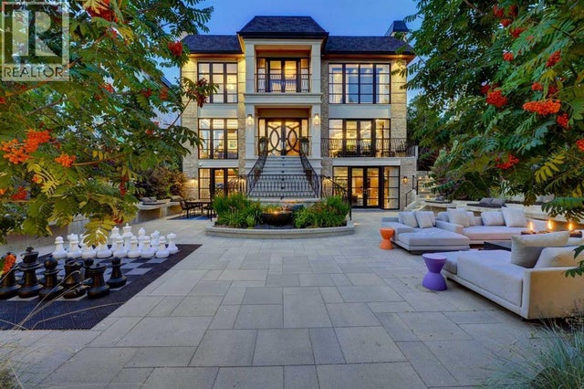 1118 Premier Way Sw, Calgary