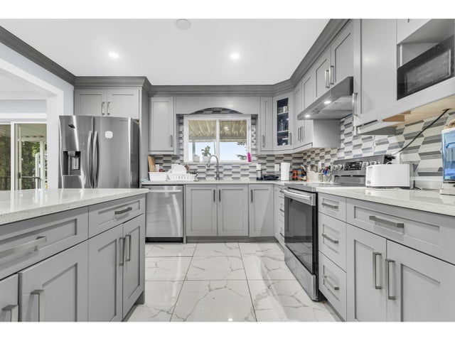 1417 Kipling Street, Abbotsford