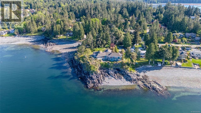 1555 Seacrest Rd, Nanoose Bay