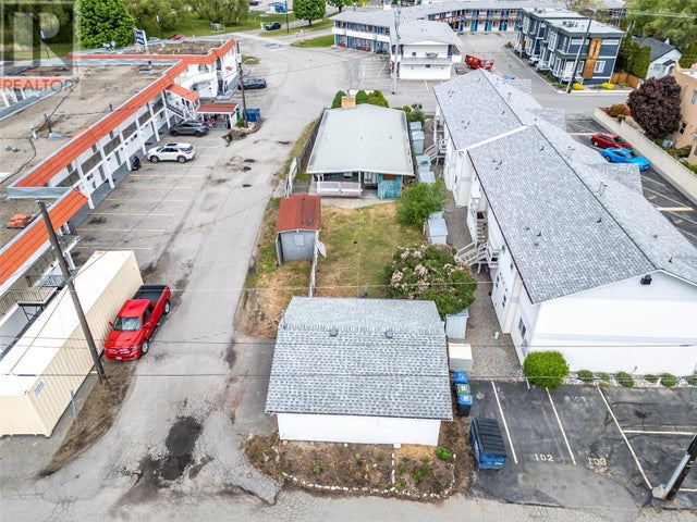 1084 Dynes Avenue, Penticton