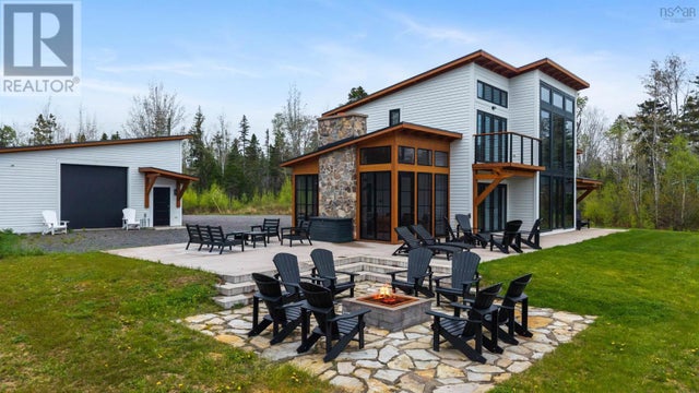 158 Blackberry Lane, Mattatall Lake