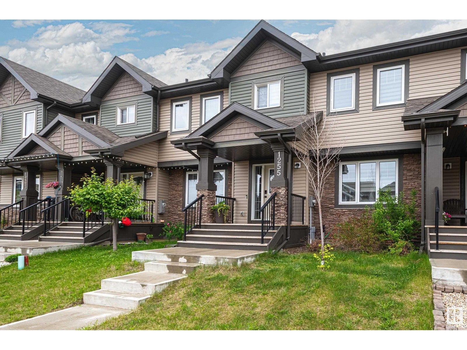 1255 Sandstone Bv, Sherwood Park