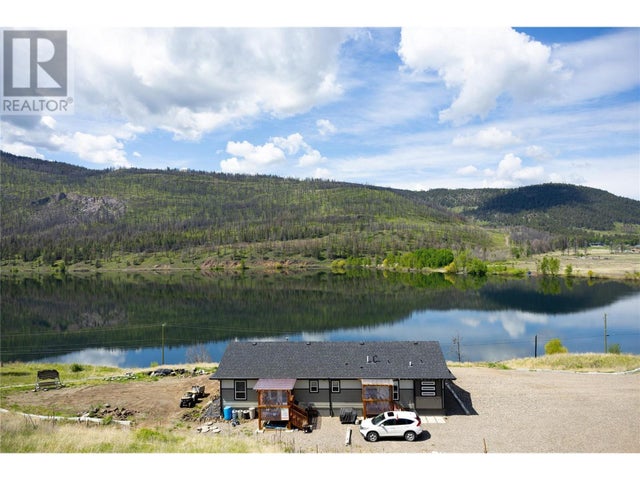 3919 Highway 97, Monte Lake