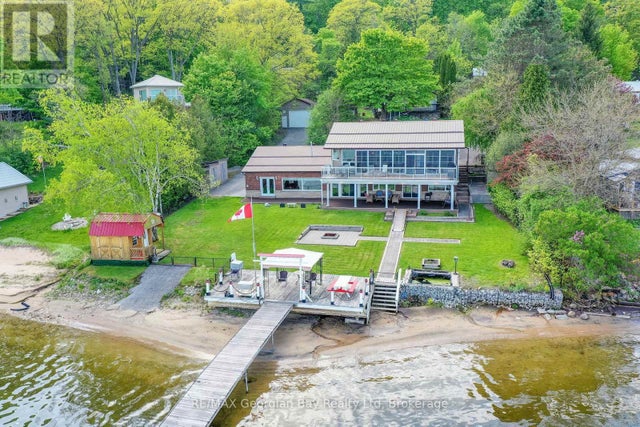 405 Champlain Road, Penetanguishene