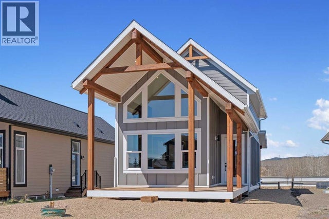 48 Cottageclub Lane, Rural Rocky View County