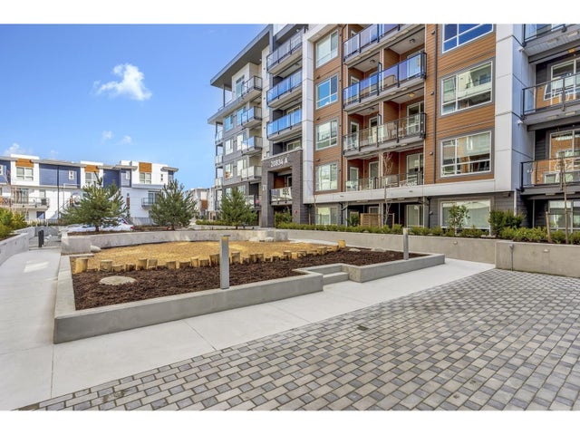 A409 20834 80 Avenue, Langley