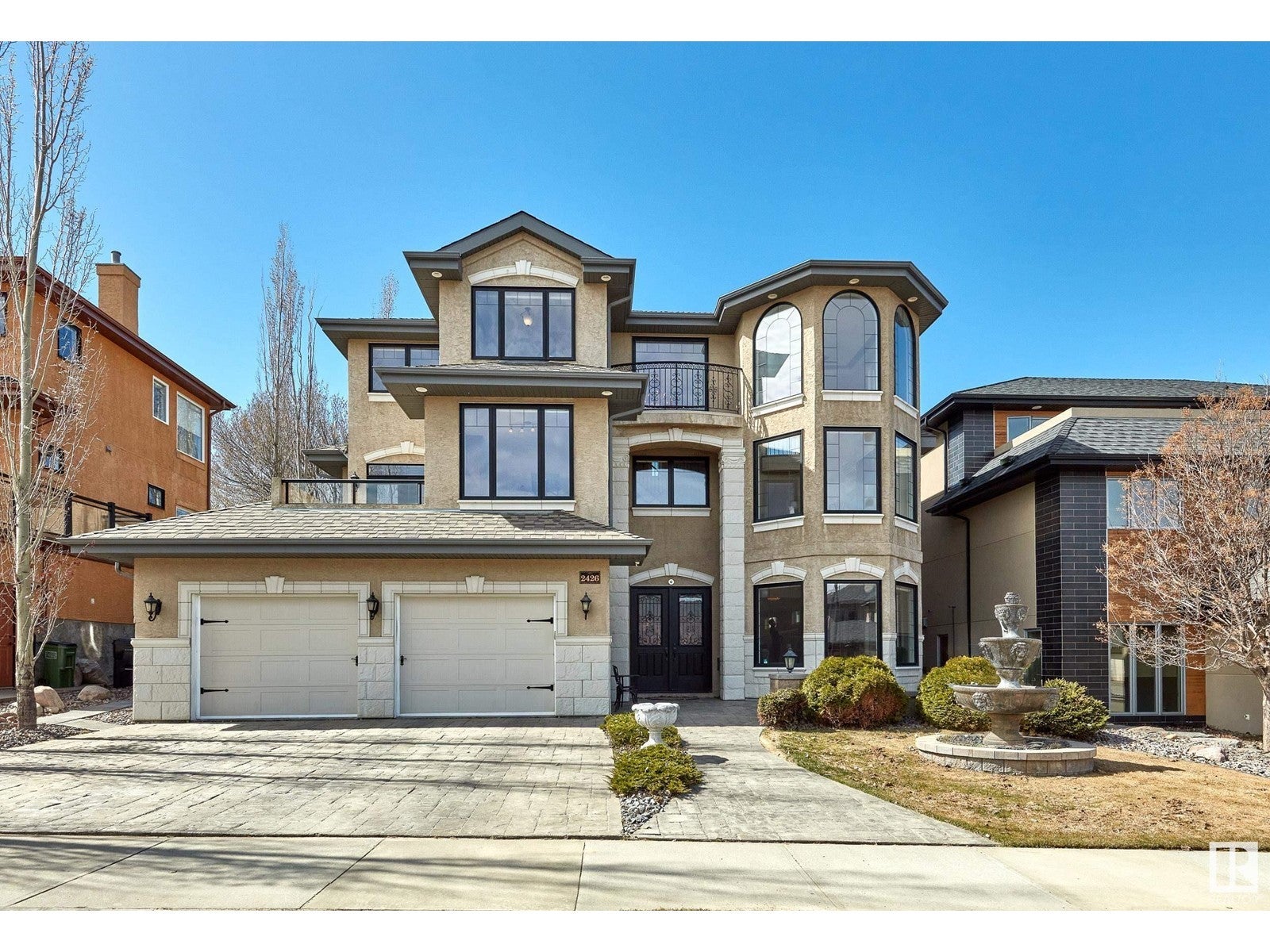 2426 Martell Cr Nw, Edmonton