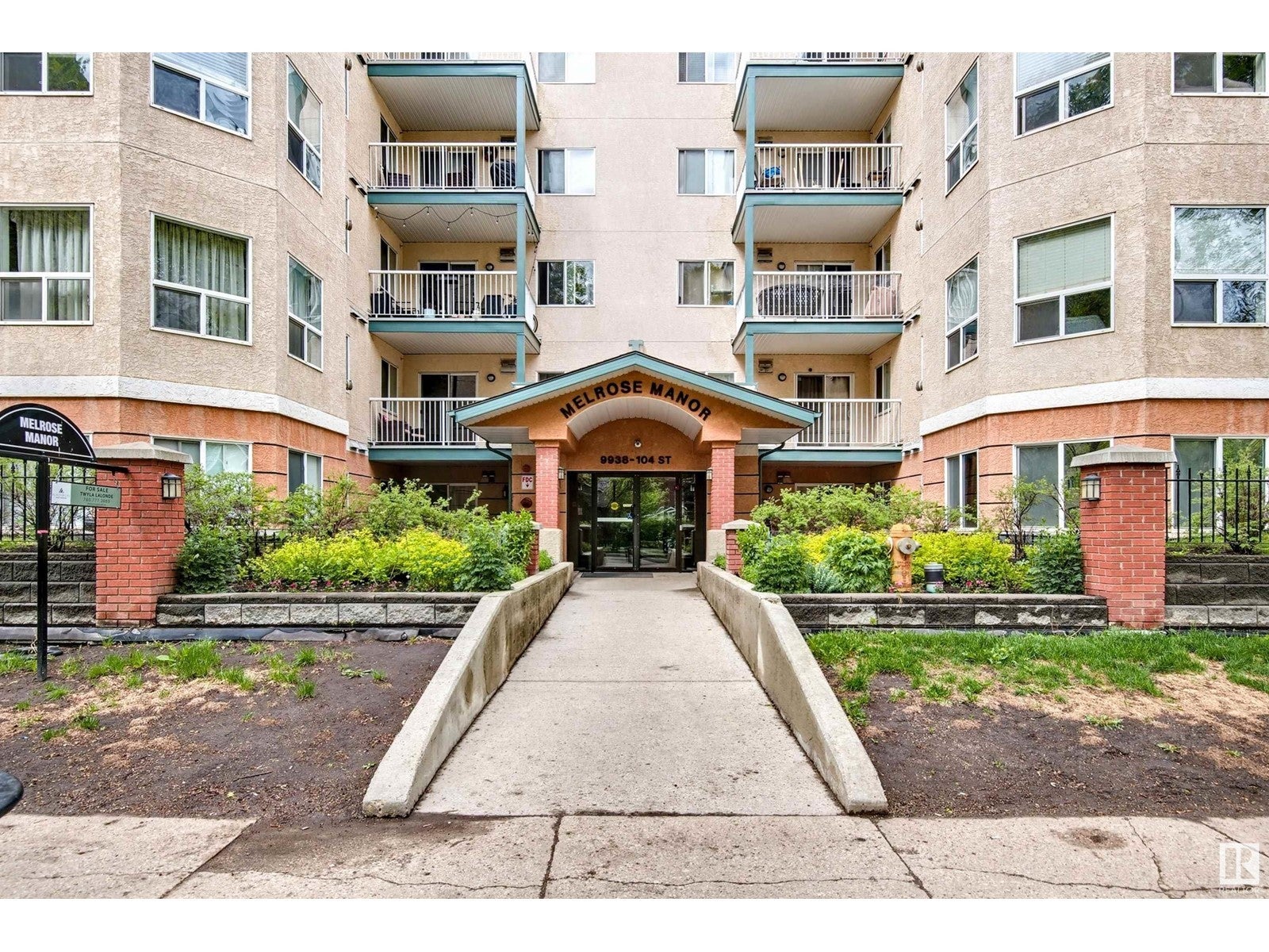 #403 9938 104 St Nw, Edmonton
