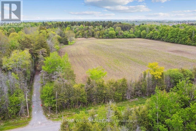 2495 Maple Grove Road, Clarington