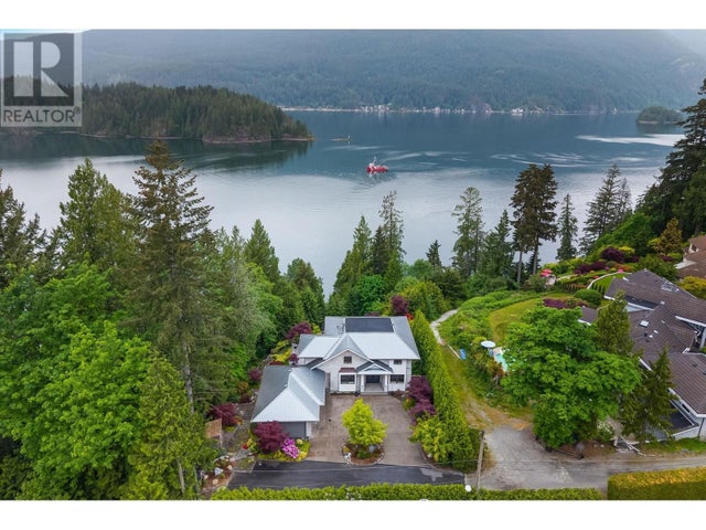 3377 Senkler Road, Belcarra