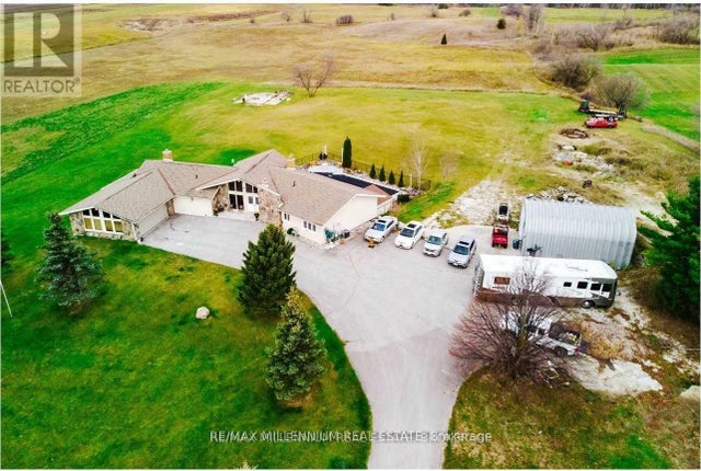 8078 Highway No.9, New Tecumseth (tottenham)