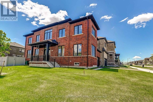 389 Boundary Boulevard, Whitchurch-Stouffville