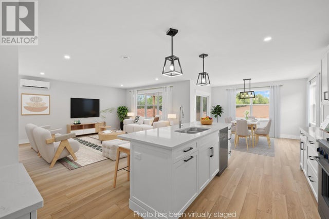 111 Samantha Lane, Cornwall