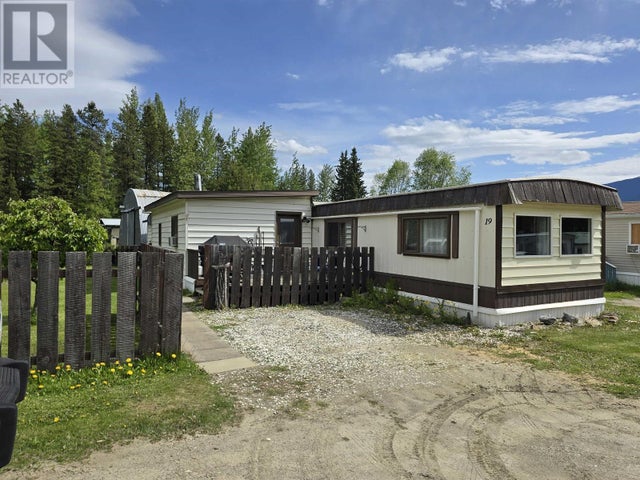 19 95 Mountain View Road, Mcbride