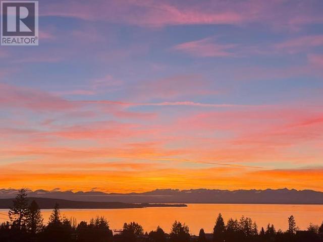 402-7175 Duncan Street, Powell River